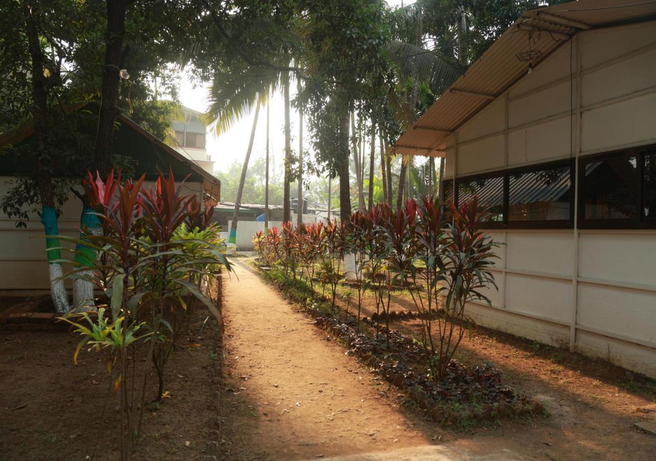 Samudra Darshan By Cloudnine Alībāg Exterior foto